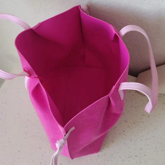 Juicy Couture tote - Picture 14 of 17